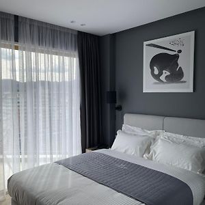 Kamer met een Queen Size Bed